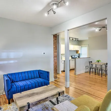 3 Mi To Dtwn Walkable Apt In Cleveland!